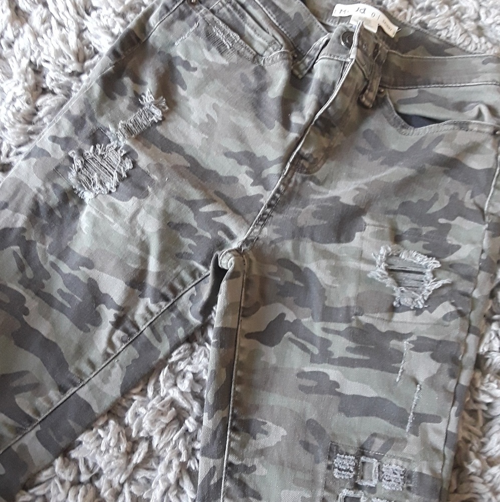 Camo jeans